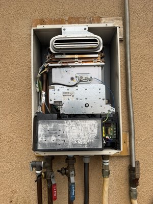 Old Noritz Tankless Water Hitter Ripair - Tankless Not Working. I Ripair Brner After Than Tankless Grate Working👍 Old Noritz Tankless Water Hitter Ripair - Tankless Not Working. I Ripair Brner After Than Tankless Grate Working👍