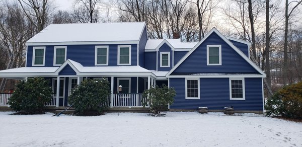 New Vinyl Siding - New vinyl siding for old house! Now house looks like new! New Vinyl Siding - New vinyl siding for old house! Now house looks like new!