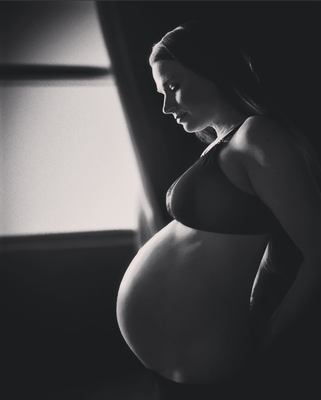 🦋 Walking Alongside your Birth Journey🤰 - Karring Birth: Doula & Birth Education Portfolio ✨
Hello and welcome! I’m honored that you’re here. As a passionate, certified doula and birth educator, my greatest privilege is walking alongside you and your family during this sacred season of life. Pregnancy, birth, postpartum, and motherhood are among the most profound and transformative journeys a person can experience. Each stage brings its own unique blend of beauty, vulnerability, strength, and connection—moments that deserve to be celebrated, honored, and deeply supported. 🌸
My Philosophy 🤰✨
I believe birth is an incredible rite of passage—one that can unfold in countless ways, each worthy and valid. Whether you dream of welcoming your little one at home surrounded by familiar comforts, beneath the open sky, in the embrace of compassionate midwifery care, or within a supportive hospital environment, I am here for you. No matter where or how you choose to give birth, you deserve unwavering support, empowerment, and love. 🏡🏥🌳
My Role & Approach 🤝
As your doula and birth educator, I hold space for you and your chosen birth partner with open-minded guidance and heartfelt compassion. My role is to:
Listen deeply: Your story, your wishes, your voice always come first.
Offer evidence-based information: Together, we’ll explore every option, ensuring you feel informed, confident, and truly heard.
Advocate for your choices: You should never have to compromise your values or desires.
Foster empowerment: I want you to feel capable, brave, and nurtured—supported in mind, body, and spirit.
Normalize every experience: Whether your path is straightforward or winding, you are never alone.
Every pregnancy and birth are unique, and my intention is to honor your individuality. I blend practical knowledge with intuition, wisdom, and gentle encouragement every step of the way. 💜✨
My Services Include:
Prenatal Preparation: Personalized education, thoughtful birth planning, emotional support, and hands-on comfort measures.
Birth Support: Continuous presence and advocacy during labor and delivery, including pain management, relaxation techniques, and connection.
Postpartum Care: Gentle support for the fourth trimester—feeding help, emotional check-ins, newborn care tips, and care for the whole family unit.
Education & Resources: Access to evidence-based materials, workshops, and compassionate guidance for every trimester and stage. 📚🍼
My Promise 🦋
I am committed to creating a nurturing, nonjudgmental environment where you feel deeply seen, respected, and cared for. My heart’s intention is for you to leave this experience feeling:
Honored in your unique journey
Empowered in your choices
Celebrated in your strength
Held in genuine compassion
You are strong. You are brave. You are capable. This extraordinary journey is yours to navigate—and I am grateful to walk this path with you.
Let’s connect and explore how I can support you in bringing your vision for birth, postpartum, and motherhood to life—with love, wisdom, and grace. 🌺🤱✨
With warmth and gratitude,
Karring Birth Doula & Education Services 🦋 Walking Alongside your Birth Journey🤰 - Karring Birth: Doula & Birth Education Portfolio ✨
Hello and welcome! I’m honored that you’re here. As a passionate, certified doula and birth educator, my greatest privilege is walking alongside you and your family during this sacred season of life. Pregnancy, birth, postpartum, and motherhood are among the most profound and transformative journeys a person can experience. Each stage brings its own unique blend of beauty, vulnerability, strength, and connection—moments that deserve to be celebrated, honored, and deeply supported. 🌸
My Philosophy 🤰✨
I believe birth is an incredible rite of passage—one that can unfold in countless ways, each worthy and valid. Whether you dream of welcoming your little one at home surrounded by familiar comforts, beneath the open sky, in the embrace of compassionate midwifery care, or within a supportive hospital environment, I am here for you. No matter where or how you choose to give birth, you deserve unwavering support, empowerment, and love. 🏡🏥🌳
My Role & Approach 🤝
As your doula and birth educator, I hold space for you and your chosen birth partner with open-minded guidance and heartfelt compassion. My role is to:
Listen deeply: Your story, your wishes, your voice always come first.
Offer evidence-based information: Together, we’ll explore every option, ensuring you feel informed, confident, and truly heard.
Advocate for your choices: You should never have to compromise your values or desires.
Foster empowerment: I want you to feel capable, brave, and nurtured—supported in mind, body, and spirit.
Normalize every experience: Whether your path is straightforward or winding, you are never alone.
Every pregnancy and birth are unique, and my intention is to honor your individuality. I blend practical knowledge with intuition, wisdom, and gentle encouragement every step of the way. 💜✨
My Services Include:
Prenatal Preparation: Personalized education, thoughtful birth planning, emotional support, and hands-on comfort measures.
Birth Support: Continuous presence and advocacy during labor and delivery, including pain management, relaxation techniques, and connection.
Postpartum Care: Gentle support for the fourth trimester—feeding help, emotional check-ins, newborn care tips, and care for the whole family unit.
Education & Resources: Access to evidence-based materials, workshops, and compassionate guidance for every trimester and stage. 📚🍼
My Promise 🦋
I am committed to creating a nurturing, nonjudgmental environment where you feel deeply seen, respected, and cared for. My heart’s intention is for you to leave this experience feeling:
Honored in your unique journey
Empowered in your choices
Celebrated in your strength
Held in genuine compassion
You are strong. You are brave. You are capable. This extraordinary journey is yours to navigate—and I am grateful to walk this path with you.
Let’s connect and explore how I can support you in bringing your vision for birth, postpartum, and motherhood to life—with love, wisdom, and grace. 🌺🤱✨
With warmth and gratitude,
Karring Birth Doula & Education Services