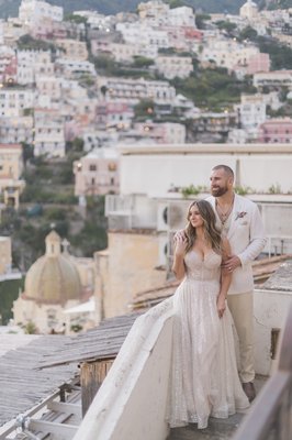 Italian Dream Wedding - Florence (Firenze) wedding and Positano (almafi coast) post wedding shoot. 

Both Film and Digital