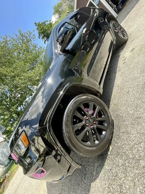 Deluxe Package for Grand Cherokee Jeep - Full interior and exterior detail without shampooed carpets on a 2019 Jeep Grand Cherokee.