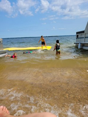 Sandy Beach/Party Cove Excursion - Cruise to one of 2 locations on Bundrick Island for a day of fun in the sun! Of course, the name gives it away for Party Cove, but there is also the more family friendly side known as Sandy Beach. You can bring snacks and chill or purchase snacks and ice cream from the Sun Dogs of Lake Murray boat that cruises around the cove seasonally. We will also have sand toys and a lily pad mat available upon request. Sandy Beach/Party Cove Excursion - Cruise to one of 2 locations on Bundrick Island for a day of fun in the sun! Of course, the name gives it away for Party Cove, but there is also the more family friendly side known as Sandy Beach. You can bring snacks and chill or purchase snacks and ice cream from the Sun Dogs of Lake Murray boat that cruises around the cove seasonally. We will also have sand toys and a lily pad mat available upon request.