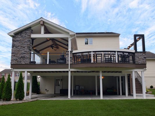 Custom Decks and Porch Combos - Create your dream outdoor living space! Custom Decks and Porch Combos - Create your dream outdoor living space!