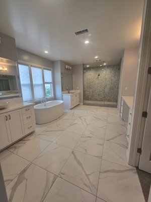 Move Out Clean - Master Bathroom of Move Out Clean