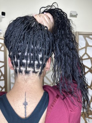 Medieum-Full Boho Gypsy Braids - Elevate your style with these Bohemian Braids. Our artistic approach blends precision and flair, creating a look that's chic and bold. With abundant curls (200g), you'll embody a free-spirited bohemian vibe while maintaining a neat style. Experience the perfect fusion of artistry and elegance.
Size: Medium
Length: Mid-Back
Density: Medium-Full
Braiding Hair: Included
Human Hair: Included
Please refer to our Appointment Note for an accurate price for custom sizes and lengths. Medieum-Full Boho Gypsy Braids - Elevate your style with these Bohemian Braids. Our artistic approach blends precision and flair, creating a look that's chic and bold. With abundant curls (200g), you'll embody a free-spirited bohemian vibe while maintaining a neat style. Experience the perfect fusion of artistry and elegance.
Size: Medium
Length: Mid-Back
Density: Medium-Full
Braiding Hair: Included
Human Hair: Included
Please refer to our Appointment Note for an accurate price for custom sizes and lengths.