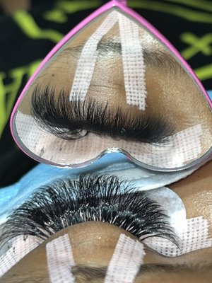 Mobile Esthetician Services - I provide a mobile service for all your eyelash needs. I am fully licensed and passionate about what I do. Please message in advance for an appointment, thank you.