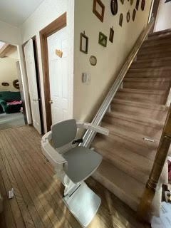 Stairlift installation - Stairlift installation Stairlift installation - Stairlift installation