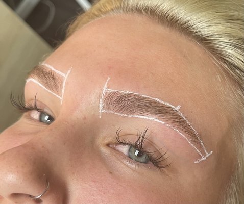 Brow Wax - Complete Brow Mapping and Wax