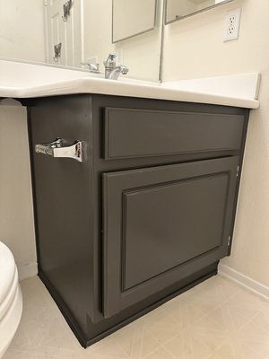 Bathroom Cabinet repaint - Fixed the loose door on this bathroom cabinet and gave it a fresh coat. Bathroom Cabinet repaint - Fixed the loose door on this bathroom cabinet and gave it a fresh coat.