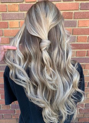 Blonde Bombshell - Blonde Balayage