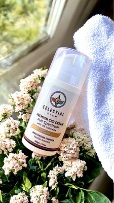 Celestial Stem Extra Strength CBD Creams and Salves - Celestial Stem offers extra strength Full Spectrum and THC Free Broad
Spectrum Topicals, which are creams and salves that people
can conveniently use to achieve fast-acting support for both
joints and muscles. These topicals can work quickly because
unlike oils that the body will have to metabolize first, they can
do their work quickly once they have been absorbed through
the skin. Essential oils have also been added to these topical
products to enable the body to smell good when a person uses.