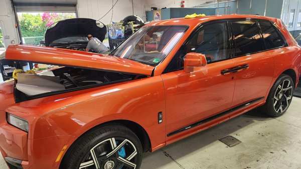 AUTOMOTIVE WINDOW TINTING - We offer the best window tints to your specifications, call now for details! AUTOMOTIVE WINDOW TINTING - We offer the best window tints to your specifications, call now for details!