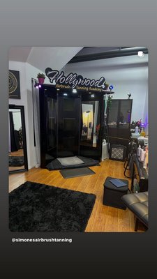 Spray Tanning Studio - Welcome to My Airbrush Tanning Studio
Welcome to Simone’s Airbrush Tanning, a private, clean, and relaxing space designed for the ultimate airbrush tanning experience. My studio is equipped with professional ventilation to ensure fresh air and a comfortable environment, so you can enjoy a flawless tan without any lingering overspray.
✨ Why You’ll Love Tanning Here:
✔️ Private, Comfortable & Hygienic Studio – Designed for a VIP experience, ensuring your visit is both relaxing and professional.
✔️ State-of-the-Art Ventilation – My advanced system keeps the air clean, fresh, and free of excess tanning mist.
✔️ Professional, Hand-Applied Airbrush Tans – No machines or booths—just expert technique in a beautifully maintained space.
✔️ Aesthetic & Functional Design – From soft lighting to a spotless setup, my studio is designed for a luxury beauty experience.
📅 Book online for future appointments: https://simones-airbrush-tanning.square.site
📲 Need a same-day tan? Text me at 818-674-9621! Spray Tanning Studio - Welcome to My Airbrush Tanning Studio
Welcome to Simone’s Airbrush Tanning, a private, clean, and relaxing space designed for the ultimate airbrush tanning experience. My studio is equipped with professional ventilation to ensure fresh air and a comfortable environment, so you can enjoy a flawless tan without any lingering overspray.
✨ Why You’ll Love Tanning Here:
✔️ Private, Comfortable & Hygienic Studio – Designed for a VIP experience, ensuring your visit is both relaxing and professional.
✔️ State-of-the-Art Ventilation – My advanced system keeps the air clean, fresh, and free of excess tanning mist.
✔️ Professional, Hand-Applied Airbrush Tans – No machines or booths—just expert technique in a beautifully maintained space.
✔️ Aesthetic & Functional Design – From soft lighting to a spotless setup, my studio is designed for a luxury beauty experience.
📅 Book online for future appointments: https://simones-airbrush-tanning.square.site
📲 Need a same-day tan? Text me at 818-674-9621!