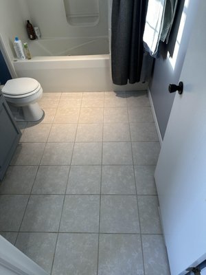 Cleaning Service (Before & After Photos) - bedroom before and after kitchen stove before after and bathroom. Cleaning Service (Before & After Photos) - bedroom before and after kitchen stove before after and bathroom.