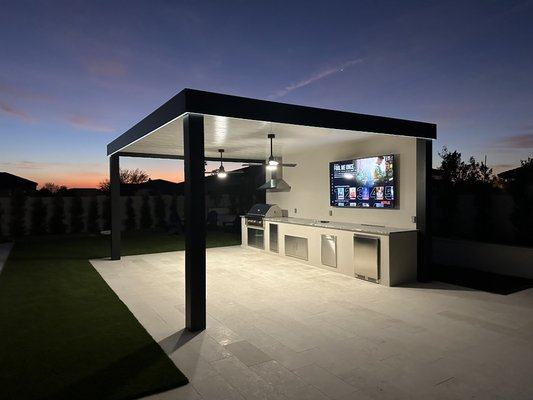 4K aluminum freestanding Patio Cover with LED wrap  - 4K aluminum Patio Cover with LED wrap and barbecue island  4K aluminum freestanding Patio Cover with LED wrap  - 4K aluminum Patio Cover with LED wrap and barbecue island 