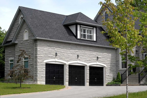 Exterior house Painting - Since 2008, Silver Cloud Painting Inc has provided beautiful results when it comes to painting the exterior of homes and buildings. $500 Off Full Exterior Painting. Contact us now.