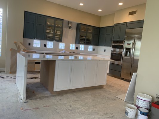 Indian ridge kitchen remodel - This kitchen we remodeled had been done to add a bigger island to kitchen and make it feel have tons of space  to be able to cook  and be around in kitchen added new countertops  and getting ready to set floor