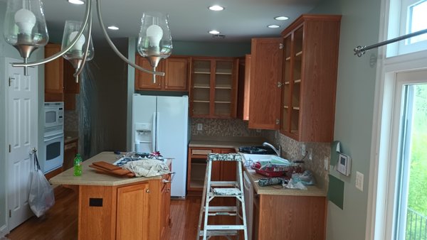 Kitchen Cabinet Re-Painting - This remodel is for kitchen Cabinet Re-Painting ( sand, prime, then paint 2 coats).