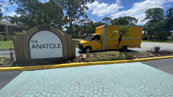 Daytona Beach Move - Had an amazing time going down to Florida to pickup a two bedroom apartment. We arrived on time to start packing then to finish with loading around 2:00. Moved her to new home in Raleigh to settle in and setup future projects to the new home. Power washing and tv mounting. 💪🤠💪
