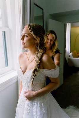 Le Meridien Tampa Wedding - Based in Tampa Bay, we specialize in capturing weddings at iconic venues like Le Meridien. With its blend of historic architecture and modern design, Le Meridien offers a striking backdrop for your ceremony, portraits, and reception.
Our team knows the space well—how the light moves through the columns, where to capture intimate moments on the marble steps, and the best angles for rooftop or courtyard portraits. Whether you’re planning a classic ballroom celebration or a small rooftop ceremony, we’ll document the day with attention and care.
Photography packages are built around what you need—whether it’s full-day coverage, video add-ons, or a photo booth. We take the time to understand your vision, so your final gallery reflects not just what the day looked like, but how it felt.
Serving couples across Tampa, Sarasota, and beyond. Le Meridien Tampa Wedding - Based in Tampa Bay, we specialize in capturing weddings at iconic venues like Le Meridien. With its blend of historic architecture and modern design, Le Meridien offers a striking backdrop for your ceremony, portraits, and reception.
Our team knows the space well—how the light moves through the columns, where to capture intimate moments on the marble steps, and the best angles for rooftop or courtyard portraits. Whether you’re planning a classic ballroom celebration or a small rooftop ceremony, we’ll document the day with attention and care.
Photography packages are built around what you need—whether it’s full-day coverage, video add-ons, or a photo booth. We take the time to understand your vision, so your final gallery reflects not just what the day looked like, but how it felt.
Serving couples across Tampa, Sarasota, and beyond.