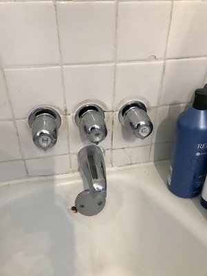 Tub faucet replacement - Tub faucet replacement