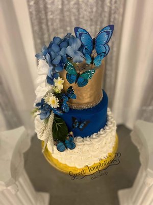 Custom Cakes For Any Occasion! 🎂🥳 - We make fresh cakes to order, that is why we only take a limited amount of orders a week: to ensure everything is made with love and care. We are truly a one stop shop and we specialize in creating dazzling birthday cakes, engagement cakes, wedding cakes, anniversary cakes and any custom cakes. Bring us your ideas and we will make them reality! We can also create charming baby shower cakes, gender reveal cakes and graduation cakes in all shapes and forms, such as number cakes and letter (monogram) cakes. We are the go-to bakery for custom cakes and baked goods. Delivery is also available for all the Sloan area. We pride ourselves by using the best ingredients and offer custom desserts such as alfajores, cupcakes, cookies and more. Custom Cakes For Any Occasion! 🎂🥳 - We make fresh cakes to order, that is why we only take a limited amount of orders a week: to ensure everything is made with love and care. We are truly a one stop shop and we specialize in creating dazzling birthday cakes, engagement cakes, wedding cakes, anniversary cakes and any custom cakes. Bring us your ideas and we will make them reality! We can also create charming baby shower cakes, gender reveal cakes and graduation cakes in all shapes and forms, such as number cakes and letter (monogram) cakes. We are the go-to bakery for custom cakes and baked goods. Delivery is also available for all the Sloan area. We pride ourselves by using the best ingredients and offer custom desserts such as alfajores, cupcakes, cookies and more.