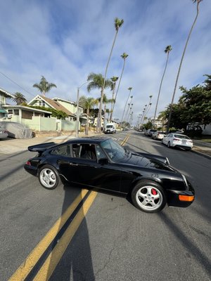 1991 Porche 911 Paint Correction - We recently completed a multi-stage paint correction on this classic 1991 Porsche 911. Decades of swirl marks, oxidation, and fine scratches were carefully polished out to restore depth, clarity, and shine. The iconic curves of this air-cooled legend now reflect with a mirror-like finish, bringing the paint back to life while preserving its originality.