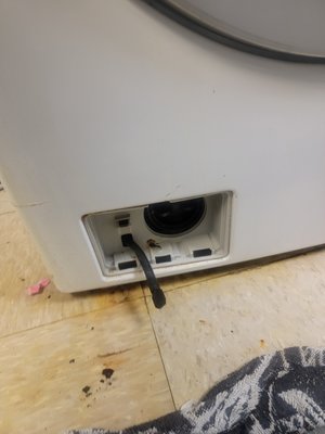 lg washer rapair - this washing machine did not drain water and we replaced the water pump.