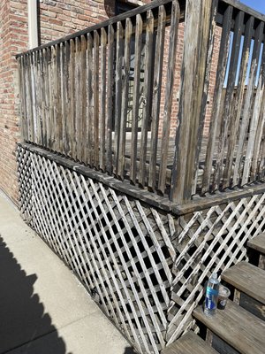 Deck Painting - This is a Deck Painting before and after photos.
Some great results on how to change the appearance of your property exterior.