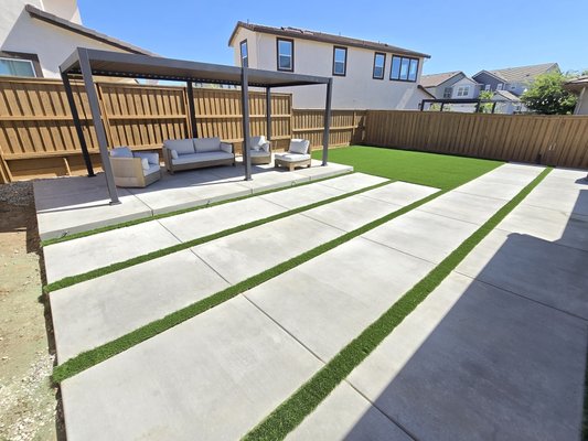 Concrete Examples - Here are some concrete examples we have installed that can be applied to your yard. Concrete Examples - Here are some concrete examples we have installed that can be applied to your yard.