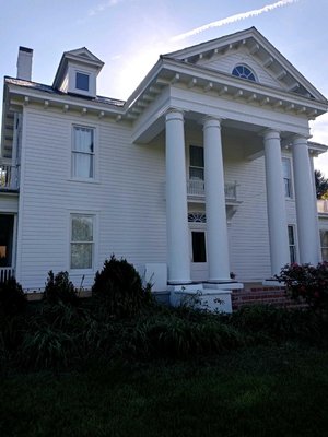 Historical House 2021 - We were asked to paint the roof and most of the exterior of the house. This is a historical house made by a famous architect! The house came out great in an all white finish. The portfolio includes some before and after pictures as well. Historical House 2021 - We were asked to paint the roof and most of the exterior of the house. This is a historical house made by a famous architect! The house came out great in an all white finish. The portfolio includes some before and after pictures as well.