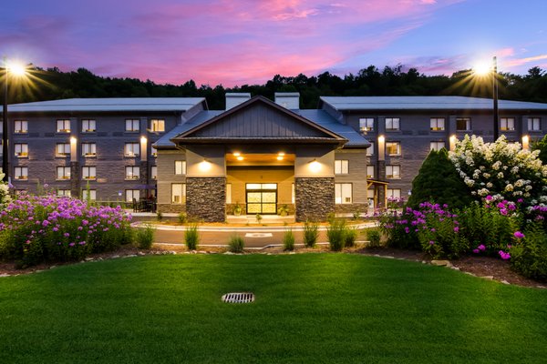 Complete Hotel Renovation - The Graystone Lodge, an Ascend Hotel Collection® property, is a 101-room boutique hotel that captures the heart of the High Country with a warm, welcoming mountain ambiance, enhanced modern design and upscale amenities. The hotel was completely renovated and rebranded in June of 2023. Complete Hotel Renovation - The Graystone Lodge, an Ascend Hotel Collection® property, is a 101-room boutique hotel that captures the heart of the High Country with a warm, welcoming mountain ambiance, enhanced modern design and upscale amenities. The hotel was completely renovated and rebranded in June of 2023.