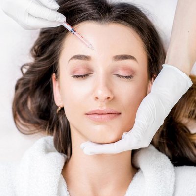 Dermal Filler @ Envy Injectables - A dermal filler is a non-surgical solution to plumping up wrinkles and smoothing lines on the face. It adds volume and definition to the face while keeping your appearance looking natural by: softening smile lines, restoring lost fullness in the cheeks, enhancing lips, contouring jaw lines.
Dermal fillers are injected in the skin, beneath wrinkles, to fill in the static creases that develop over time. This common cosmetic procedure typically produces results right away and can last months or years. Dermal Filler @ Envy Injectables - A dermal filler is a non-surgical solution to plumping up wrinkles and smoothing lines on the face. It adds volume and definition to the face while keeping your appearance looking natural by: softening smile lines, restoring lost fullness in the cheeks, enhancing lips, contouring jaw lines.
Dermal fillers are injected in the skin, beneath wrinkles, to fill in the static creases that develop over time. This common cosmetic procedure typically produces results right away and can last months or years.