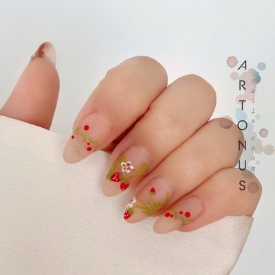 Hand Painted Nail Art - 100% Hand Painted Nail Art with Japanese and Korean Gel Hand Painted Nail Art - 100% Hand Painted Nail Art with Japanese and Korean Gel