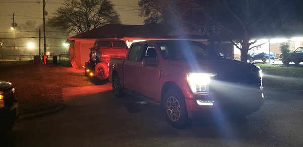 20 ft Car Hauler Rental – Chevy Pickup Tow (Houston to Baytown) - This project involved towing a Chevy pickup using our 20 ft car hauler. The route spanned from Houston to Baytown, and the trailer handled the load with ease. With dual axles, sturdy tie-down points, and a low deck height for easy loading, our car hauler was the perfect fit for the job.
Ideal for transporting vehicles short or long distances, this trailer is a go-to option for personal moves, project cars, or roadside recoveries.
Need a reliable hauler for your next tow? Leadfoot Rentals has you covered. 20 ft Car Hauler Rental – Chevy Pickup Tow (Houston to Baytown) - This project involved towing a Chevy pickup using our 20 ft car hauler. The route spanned from Houston to Baytown, and the trailer handled the load with ease. With dual axles, sturdy tie-down points, and a low deck height for easy loading, our car hauler was the perfect fit for the job.
Ideal for transporting vehicles short or long distances, this trailer is a go-to option for personal moves, project cars, or roadside recoveries.
Need a reliable hauler for your next tow? Leadfoot Rentals has you covered.