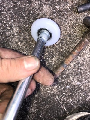 Garage Rollers Replaced - Overhead Garage Rollers Installation Replacement Garage Rollers Replaced - Overhead Garage Rollers Installation Replacement