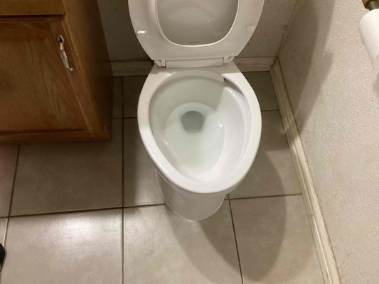 toilet and flange replaced - Toilet and flange replaced. toilet and flange replaced - Toilet and flange replaced.
