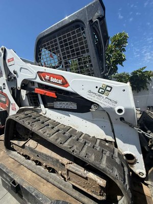 Need Dirt hauled or Gravel Delivered? - We provide fast and efficient hauling services for residential and construction projects.
Dirt removal & export
Gravel, sand, base delivery
Bobcat services for loading & moving
Demo cleanup & hauling
We have our own trucks and equipment—no delays, no middleman.
Serving all of Orange County. Message us today! Need Dirt hauled or Gravel Delivered? - We provide fast and efficient hauling services for residential and construction projects.
Dirt removal & export
Gravel, sand, base delivery
Bobcat services for loading & moving
Demo cleanup & hauling
We have our own trucks and equipment—no delays, no middleman.
Serving all of Orange County. Message us today!