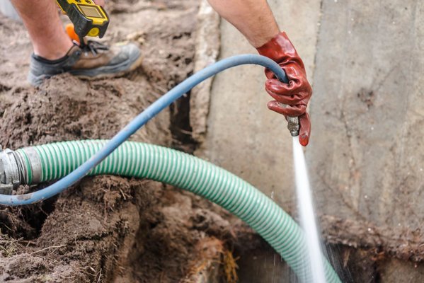 Septic Pumping - Get the Gunk Out of Your Septic System: Expert Septic Pumping Service Septic Pumping - Get the Gunk Out of Your Septic System: Expert Septic Pumping Service