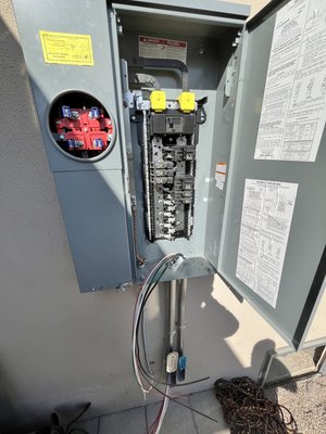 200amp Panel Upgrade - We at GreenStar Electric provided a happy customer with a brand new 200amp Panel Upgrade