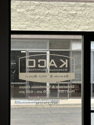 Kaco Storefront - It had been a few months since these windows had last been cleaned and they looked brand new at the end! Kaco Storefront - It had been a few months since these windows had last been cleaned and they looked brand new at the end!