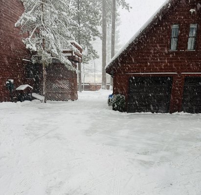 Snow Removal in Kings Beach, CA - This snow removal project is a 4 Car Driveway & Walkways to road and to main entrance. Snow Removal in Kings Beach, CA - This snow removal project is a 4 Car Driveway & Walkways to road and to main entrance.
