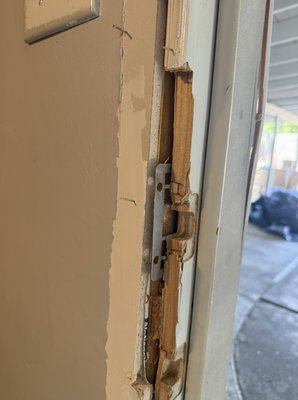 Door frames being removed and installing new ones as well as security doors, being uninstalled and a new security door being installed. - This customer had a break-in and needed new door frames for his front door and back house door. We also uninstalled and reinstalled an old security door and installed a new one for the front of the house. Door frames being removed and installing new ones as well as security doors, being uninstalled and a new security door being installed. - This customer had a break-in and needed new door frames for his front door and back house door. We also uninstalled and reinstalled an old security door and installed a new one for the front of the house.