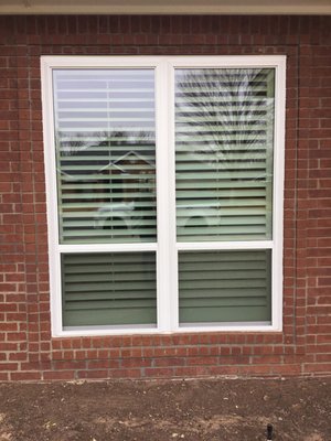 REPLACEMENT SINGLE HUNG/ DOUBLE HUNG VINYL WINDOWS - Single hung and Double hung windows are popular choices for homeowners due to their classic design and functionality. Their versatility and ease of use make them a great addition to any home, providing comfort and an aesthetic appeal for years to come.
Single hung windows have a fixed top sash and a bottom sash that moves up and down. The bottom sash is the only one that will tilt in for easy cleaning.
Double hung windows feature two operable sashes that can both move up and down as well as tilt in for easy cleaning. This allows for better ventilation control, as you can open the top sash to let warm air escape and the bottom sash to let cool air in. REPLACEMENT SINGLE HUNG/ DOUBLE HUNG VINYL WINDOWS - Single hung and Double hung windows are popular choices for homeowners due to their classic design and functionality. Their versatility and ease of use make them a great addition to any home, providing comfort and an aesthetic appeal for years to come.
Single hung windows have a fixed top sash and a bottom sash that moves up and down. The bottom sash is the only one that will tilt in for easy cleaning.
Double hung windows feature two operable sashes that can both move up and down as well as tilt in for easy cleaning. This allows for better ventilation control, as you can open the top sash to let warm air escape and the bottom sash to let cool air in.