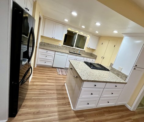 Move Out Clean - This was a move out (one-time) clean on a large home. Prop manager requested all non-toxic solutions, & only one day to complete. 7BR, 4.5 BA Move Out Clean - This was a move out (one-time) clean on a large home. Prop manager requested all non-toxic solutions, & only one day to complete. 7BR, 4.5 BA