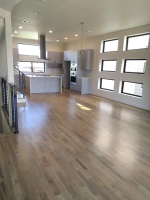 Commercial Cleaning - Prepped an apartment prior to a new renter coming in. Nothing makes the place shine like a little elbow grease! Commercial Cleaning - Prepped an apartment prior to a new renter coming in. Nothing makes the place shine like a little elbow grease!