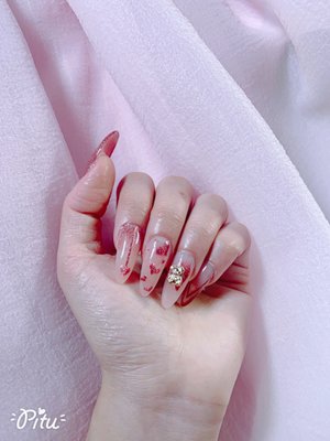 Acrylic nail - This nail set was done using sheer acrylic pink with cat eye effect design. Elegant and cute for your every day look or special occasions Acrylic nail - This nail set was done using sheer acrylic pink with cat eye effect design. Elegant and cute for your every day look or special occasions