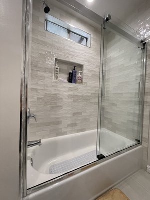Bathroom renovation - This bathroom used to be use for storage due to a damage in the plumbing.
After complete remodeling now it is back to be the main bathroom of the house.