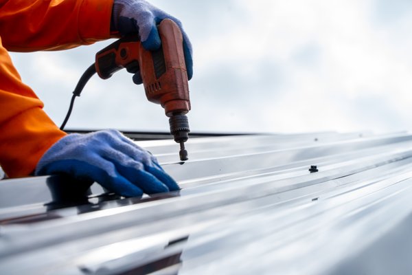 Metal Roofing - Installation of metal roofing. Metal Roofing - Installation of metal roofing.