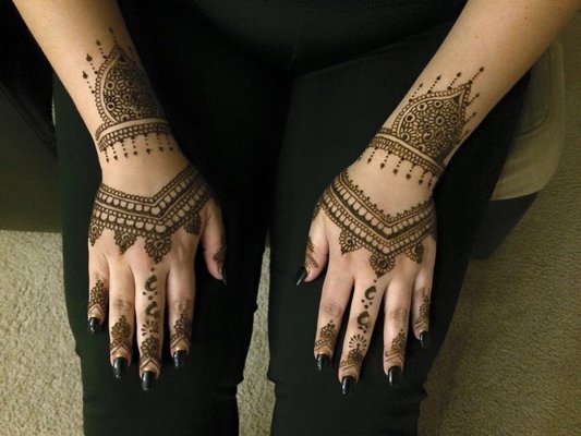 Festival Henna - Immerse yourself in the vibrant world of festival art with these captivating henna designs. From intricate patterns on hands and wrists to colorful fabric backgrounds, these images capture the essence of festival-inspired henna artistry. Festival Henna - Immerse yourself in the vibrant world of festival art with these captivating henna designs. From intricate patterns on hands and wrists to colorful fabric backgrounds, these images capture the essence of festival-inspired henna artistry.